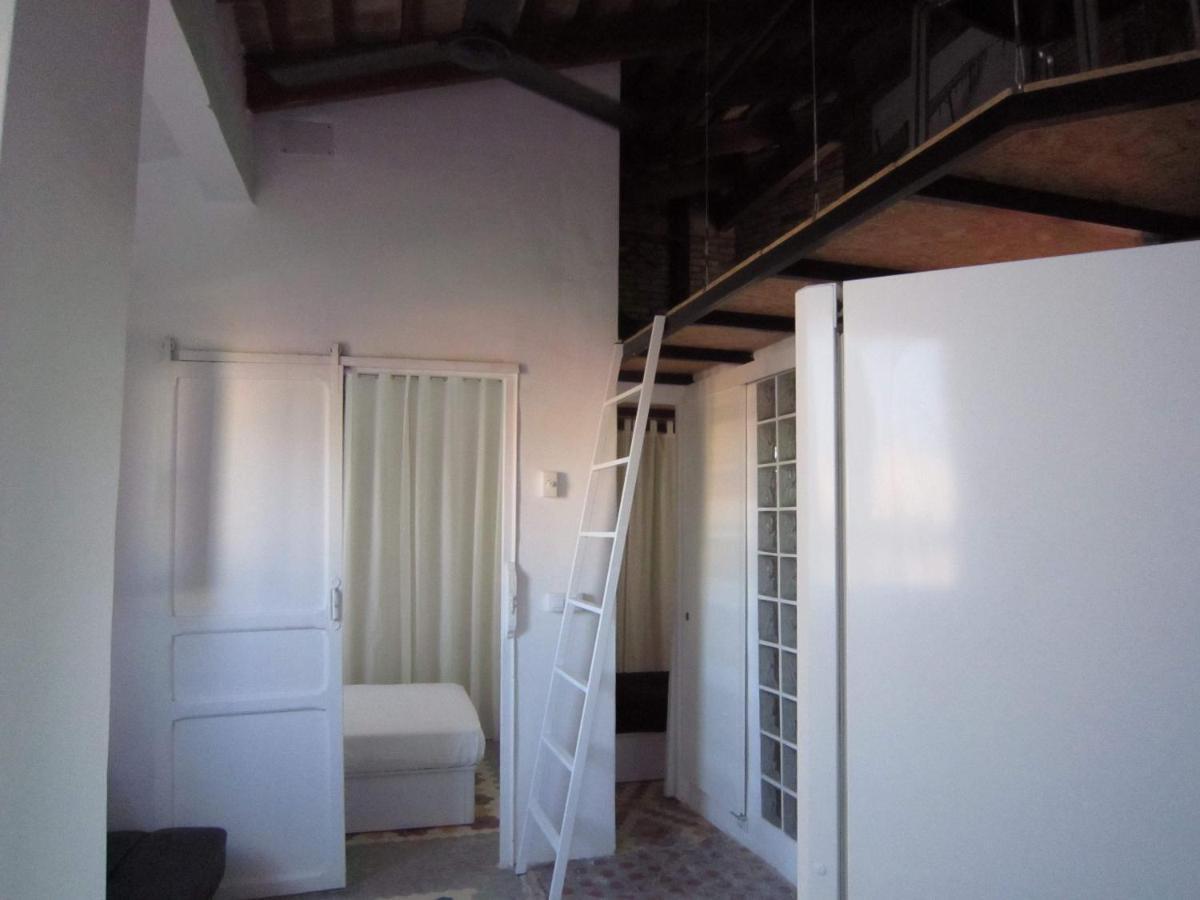 Young Penthouse Valensiya Dış mekan fotoğraf